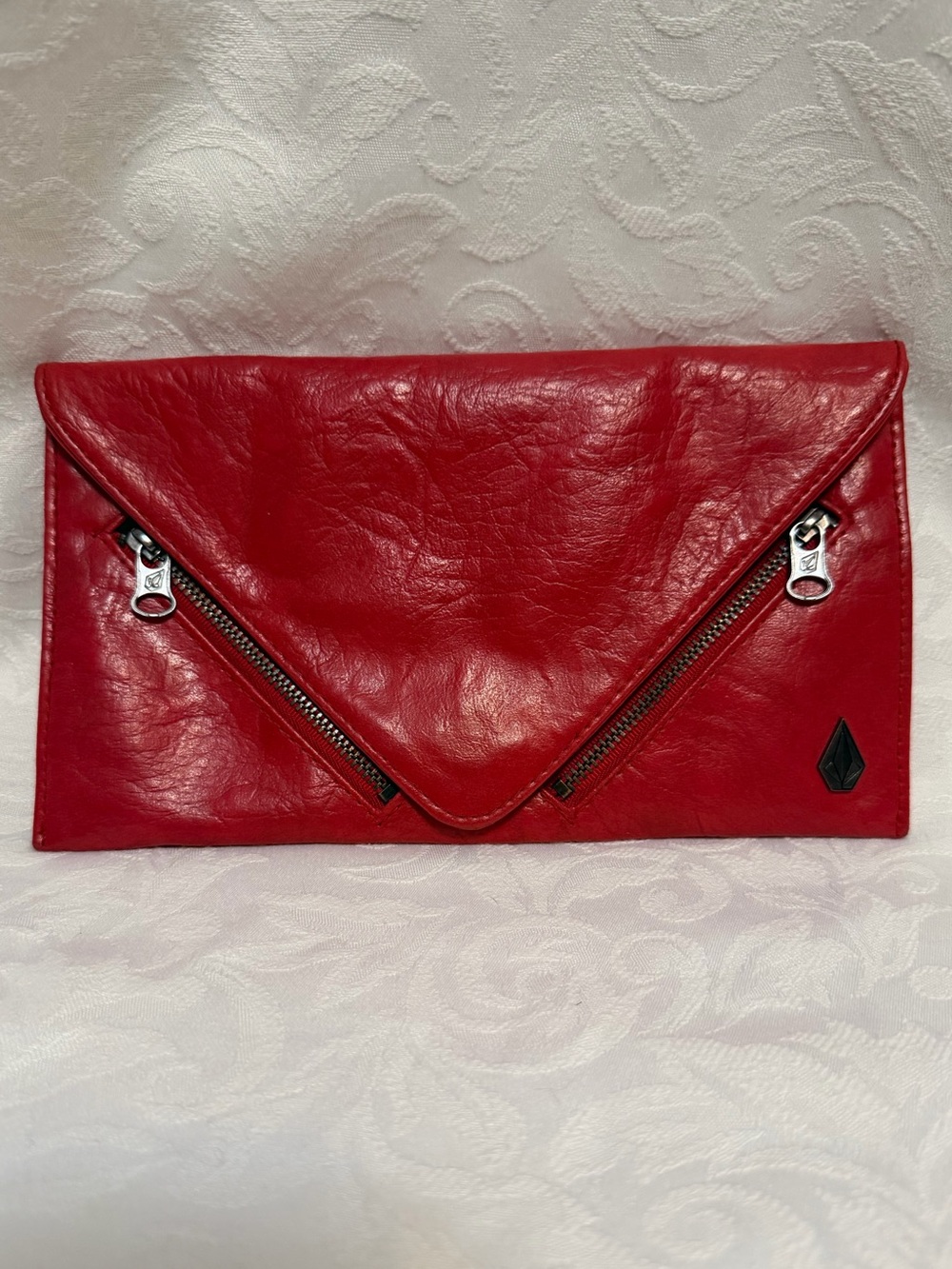 Volcom Zip Trip Clutch Wallet